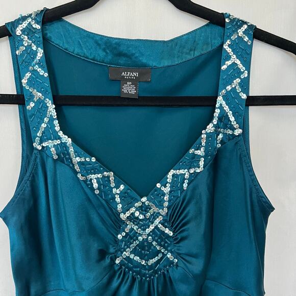 Alfani top women’s size 8 petite blue 100% silk VTG 90s y2k - Picture 2 of 4